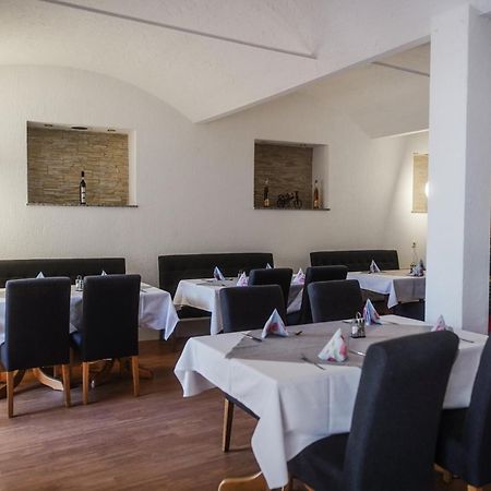 Hotel Erlenbacher Hof Бад-Гомбург-фор-дер-Гее Екстер'єр фото