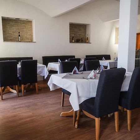 Hotel Erlenbacher Hof Бад-Гомбург-фор-дер-Гее Екстер'єр фото