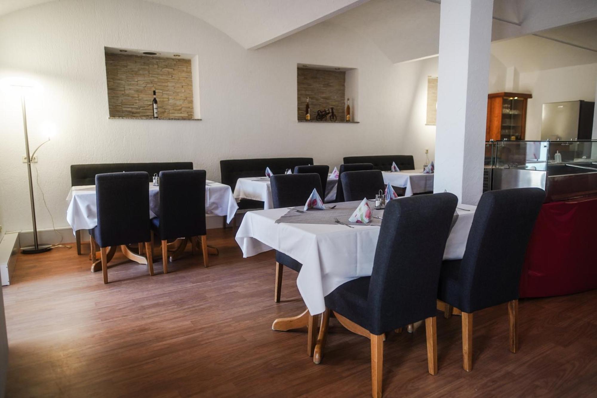 Hotel Erlenbacher Hof Бад-Гомбург-фор-дер-Гее Екстер'єр фото