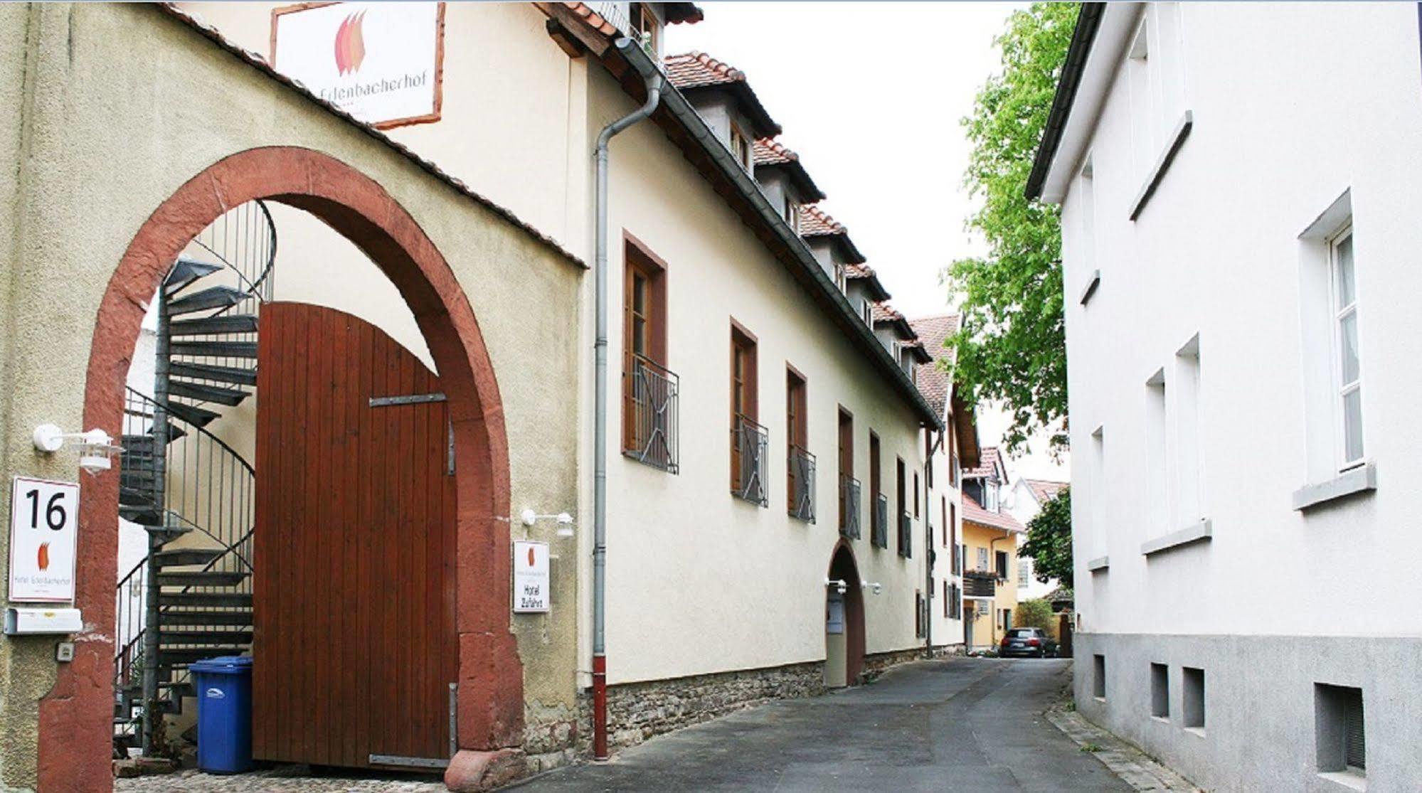 Hotel Erlenbacher Hof Бад-Гомбург-фор-дер-Гее Екстер'єр фото